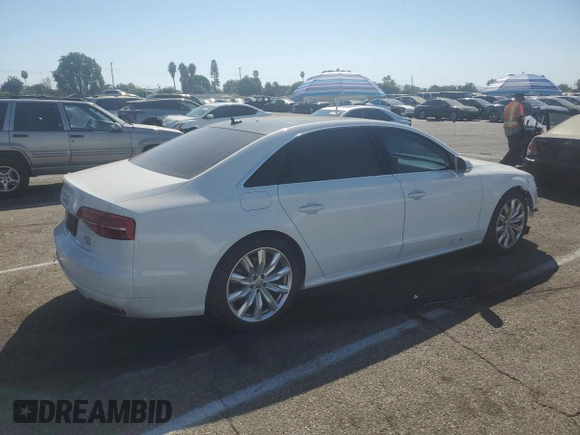 2018 Audi A8 z VIN WAU44AFD5JN000311, wystawiony jako Copart lot #72820344 z przebiegiem 70 140 mil mil oraz Szkoda całkowita • Salvage title. Historia ofert i sprzedaży dostępna na DreamBid. Obrazek 3.