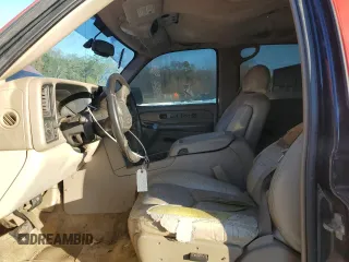 2006 Chevrolet Tahoe Z71 with VIN 1GNEC13Z16R139742, listed as a Copart auction lot 82003904 with 287,652 mi miles and Salvage title. Bid and sale history available at DreamBid. Image 7.
