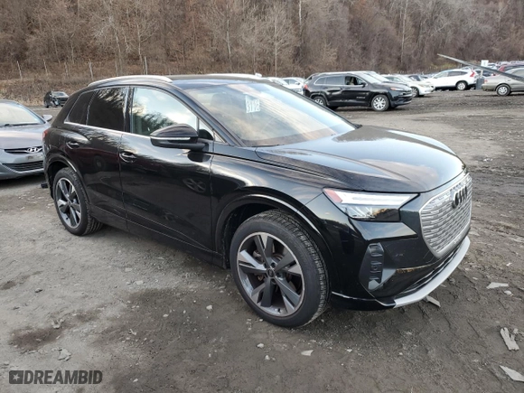 2022 Audi Q4 e-tron Premium Plus with VIN WA1H2BFZ2NP015011, listed as a Copart auction lot 83591204 with 14,918 mi miles and Salvage Title. Bid and sale history available at carsss.com. Image 4.