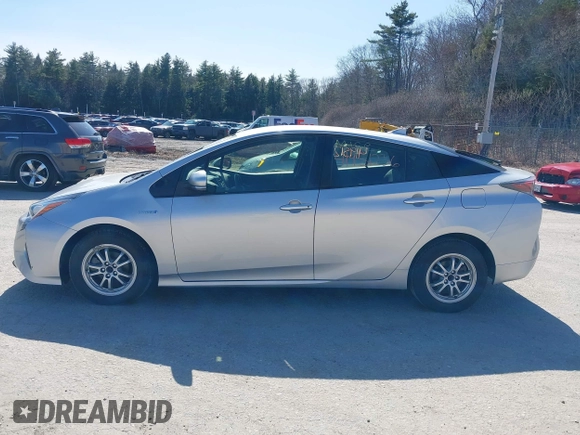 2016 Toyota Prius Two with VIN JTDKBRFU3G3003968, listed as a IAAI auction lot 41951236 with 72,029 mi miles. Bid and sale history available at carsss.com. Image 12.