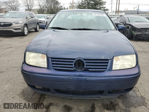 2003 Volkswagen Jetta GLS с VIN 3VWSK69M73M011703, выставлен на аукционе Copart как лот 52182345 с пробегом 193 874 миль миль и Списание • Salvage title. История ставок и продаж доступна на DreamBid. Изображение 5.