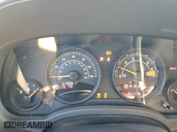 2016 Jeep Patriot Sport с VIN 1C4NJPBA1GD526738, выставлен на аукционе Copart как лот 55954245 с пробегом 94 478 миль миль и Списание • Salvage title. История ставок и продаж доступна на DreamBid. Изображение 9.