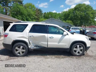 2010 GMC Acadia SLT1 z VIN 1GKLVMED9AJ175364, wystawiony jako IAAI lot #42266413 z przebiegiem 141 720 mil mil oraz . Historia ofert i sprzedaży dostępna na DreamBid. Obrazek 13.