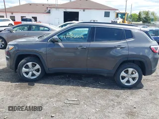 2020 Jeep Compass Latitude с VIN 3C4NJDBB9LT143240, выставлен на аукционе IAAI как лот 42236509 с пробегом 77 296 миль миль и . История ставок и продаж доступна на DreamBid. Изображение 14.