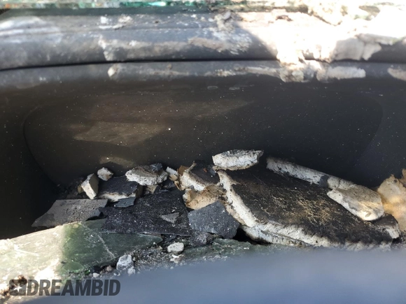 2022 Chevrolet Suburban LS z VIN 1GNSKBKD2NR226789, wystawiony jako Copart lot #54896545 z przebiegiem Nie podano mil oraz Nie do naprawy • Non repairable. Historia ofert i sprzedaży dostępna na DreamBid. Obrazek 9.