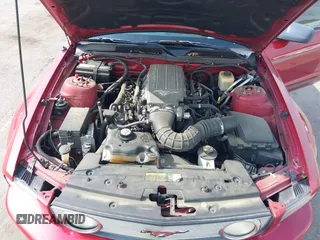 2008 Ford Mustang GT Deluxe with VIN 1ZVHT82H285194618, listed as a IAAI auction lot 42001961 with 129,781 mi miles and . Bid and sale history available at carsss.com. Image 10.