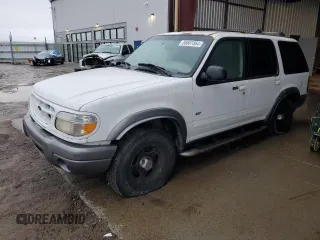2000 Ford Explorer XLT z VIN 1FMZU73E2YZB82279, wystawiony jako Copart lot #86607864 z przebiegiem 46 620 mil mil oraz Szkody całkowita. Historia ofert i sprzedaży dostępna na DreamBid. Obrazek 1.