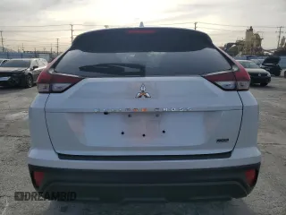 2022 Mitsubishi Eclipse Cross LE z VIN JA4ASVAA6NZ053737, wystawiony jako Copart lot #42157625 z przebiegiem 18 191 mil mil oraz Szkoda całkowita • Salvage title. Historia ofert i sprzedaży dostępna na DreamBid. Obrazek 6.