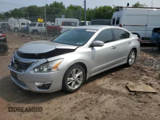 2015 Nissan Altima SV z VIN 1N4AL3AP7FC594057, wystawiony jako Copart lot #59102565 z przebiegiem 60 744 mil mil oraz Szkoda całkowita • Salvage title. Historia ofert i sprzedaży dostępna na DreamBid. Obrazek 1.