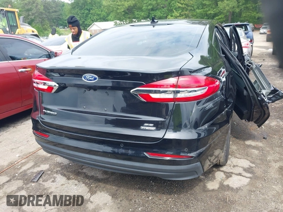 2020 Ford Fusion SE with VIN 3FA6P0LU9LR234832, listed as a IAAI auction lot 42092141 with 54,866 mi miles and . Bid and sale history available at carsss.com. Image 16.