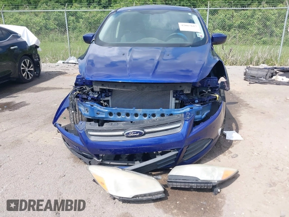 2014 Ford Escape SE with VIN 1FMCU0GX8EUC53549, listed as a IAAI auction lot 42067617 with 234,025 mi miles and . Bid and sale history available at DreamBid. Image 12.