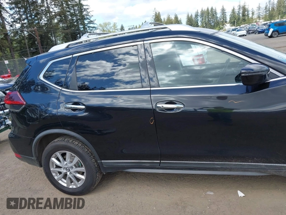 2018 Nissan Rogue SV with VIN KNMAT2MV5JP593778, listed as a IAAI auction lot 42086275 with 133,175 mi miles. Bid and sale history available at carsss.com. Image 14.
