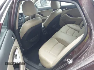 2013 Kia Optima EX z VIN 5XXGN4A71DG133275, wystawiony jako IAAI lot #42183941 z przebiegiem 173 807 mil mil oraz . Historia ofert i sprzedaży dostępna na DreamBid. Obrazek 8.