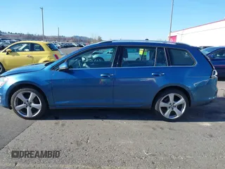 2015 Volkswagen Golf SportWagen TDI SE with VIN 3VWCA7AUXFM516566, listed as a IAAI auction lot 41437667 with 140,554 mi miles. Bid and sale history available at carsss.com. Image 14.