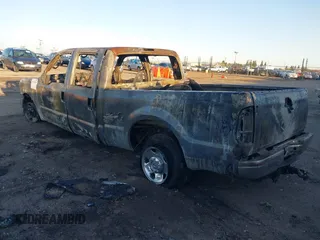 2007 Ford F-250 XL z VIN 1FTSW21P97EA26253, wystawiony jako IAAI lot #41918836 z przebiegiem Nie podano mil oraz . Historia ofert i sprzedaży dostępna na DreamBid. Obrazek 3.