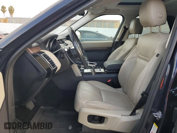 2017 Land Rover Discovery HSE with VIN SALRRBBV1HA013324, listed as a Copart auction lot 71304454 with 70,581 mi miles and Salvage Title. Bid and sale history available at carsss.com. Image 7.