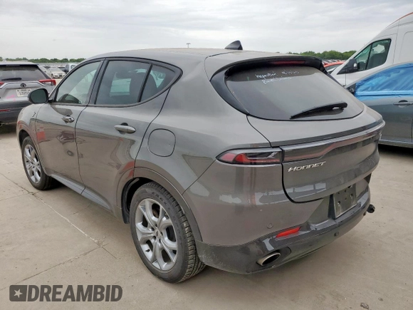 2024 Dodge Hornet R/T z VIN ZACPDFCW4R3A29263, wystawiony jako Copart lot #63423425 z przebiegiem 25 382 mil mil oraz Nie do naprawy • Non repairable. Historia ofert i sprzedaży dostępna na DreamBid. Obrazek 2.
