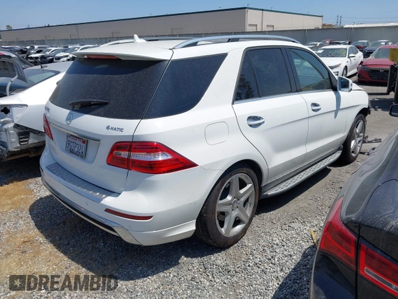 2015 Mercedes-Benz M 400 with VIN 4JGDA5GB6FA540521, listed as a IAAI auction lot 42315812 with 102,931 mi miles and . Bid and sale history available at DreamBid. Image 4.