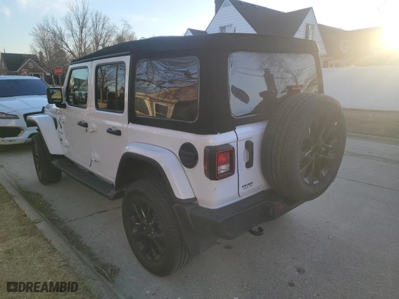2022 Jeep Wrangler Unlimited Sahara with VIN 1C4HJXEG6NW255481, listed as a Copart auction lot 49181705 with 8,206 mi miles and Clean Title. Bid and sale history available at carsss.com. Image 3.