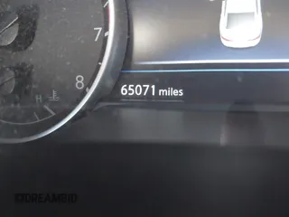2018 Nissan Maxima SV z VIN 1N4AA6AP3JC407820, wystawiony jako IAAI lot #42098941 z przebiegiem 65 071 mil mil oraz . Historia ofert i sprzedaży dostępna na DreamBid. Obrazek 16.
