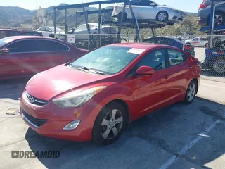 2013 Hyundai Elantra GLS с VIN KMHDH4AEXDU968581, выставлен на аукционе IAAI как лот 41979078 с пробегом 88 063 миль миль и . История ставок и продаж доступна на DreamBid. Изображение 17.