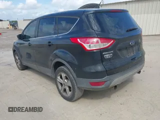 2013 Ford Escape SE z VIN 1FMCU0G91DUA41785, wystawiony jako IAAI lot #42706191 z przebiegiem 202 308 mil mil oraz . Historia ofert i sprzedaży dostępna na DreamBid. Obrazek 3.