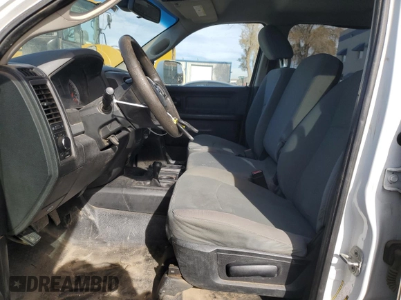 2013 Ram 2500 ST with VIN 3C6TR5CTXDG537537, listed as a Copart auction lot 81970354 with 271,759 mi miles and Salvage Title. Bid and sale history available at carsss.com. Image 7.