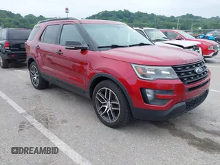 2016 Ford Explorer Sport z VIN 1FM5K8GT1GGA13951, wystawiony jako IAAI lot #42434583 z przebiegiem 115 971 mil mil oraz . Historia ofert i sprzedaży dostępna na DreamBid. Obrazek 1.