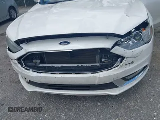 2017 Ford Fusion SE с VIN 3FA6P0H78HR402860, выставлен на аукционе IAAI как лот 42001447 с пробегом 183 596 миль миль и . История ставок и продаж доступна на DreamBid. Изображение 6.