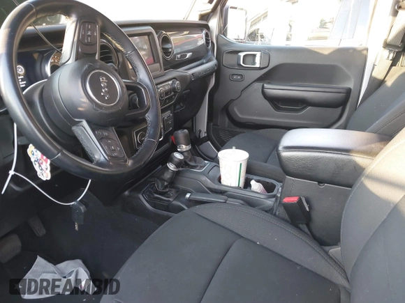2021 Jeep Wrangler Unlimited Sport Altitude with VIN 1C4HJXDGXMW662493, listed as a IAAI auction lot 41288957 with 64,808 mi miles and . Bid and sale history available at DreamBid. Image 5.