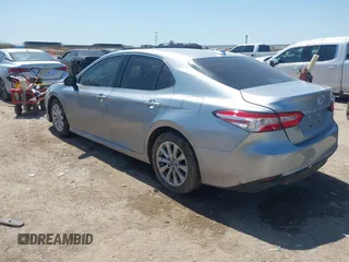 2019 Toyota Camry LE z VIN 4T1B11HK8KU789295, wystawiony jako IAAI lot #41993966 z przebiegiem 94 165 mil mil oraz . Historia ofert i sprzedaży dostępna na DreamBid. Obrazek 3.