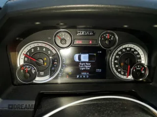 2016 Ram 2500 Laramie z VIN 3C6UR5KL8GG152276, wystawiony jako Copart lot #45340015 z przebiegiem 152 939 mil mil oraz Szkoda całkowita • Salvage title. Historia ofert i sprzedaży dostępna na DreamBid. Obrazek 9.