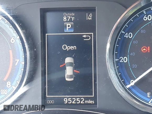 2017 Toyota Corolla L with VIN 2T1BURHEXHC836661, listed as a IAAI auction lot 42536743 with 95,252 mi miles and . Bid and sale history available at DreamBid. Image 15.