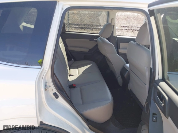 2015 Subaru Forester 2.5i Touring with VIN JF2SJAWC5FH546754, listed as a IAAI auction lot 41665828 with 97,231 mi miles. Bid and sale history available at carsss.com. Image 8.