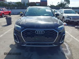 2021 Audi Q5 Premium Plus z VIN WA1E2AFY2M2045125, wystawiony jako IAAI lot #42251738 z przebiegiem 44 395 mil mil oraz . Historia ofert i sprzedaży dostępna na DreamBid. Obrazek 13.