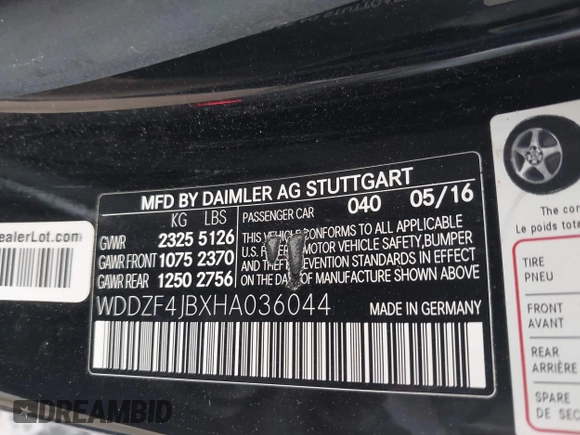 2017 Mercedes-Benz E 300 Luxury z VIN WDDZF4JBXHA036044, wystawiony jako IAAI lot #42053988 z przebiegiem 105 067 mil mil oraz . Historia ofert i sprzedaży dostępna na DreamBid. Obrazek 9.