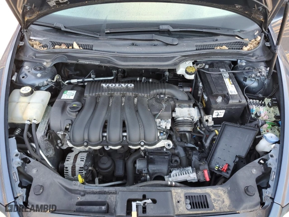2010 Volvo V50 with VIN YV1382MWXA2575058, listed as a Copart auction lot 72713114 with 72,422 mi miles and Salvage Title. Bid and sale history available at carsss.com. Image 12.