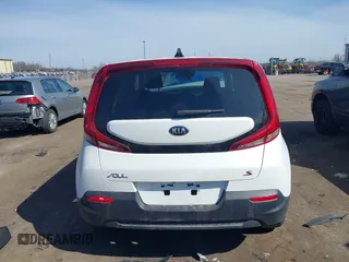 2021 Kia Soul S with VIN KNDJ23AUXM7124839, listed as a IAAI auction lot 41860802 with 38,856 mi miles and . Bid and sale history available at DreamBid. Image 17.