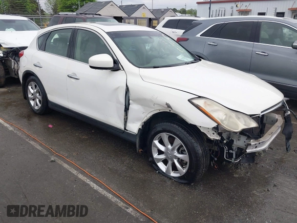 2008 Infiniti EX Journey with VIN JNKAJ09E68M302556, listed as a IAAI auction lot 41981076 with 160,197 mi miles. Bid and sale history available at carsss.com. Image 1.