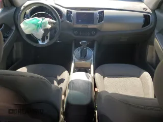 2011 Kia Sportage LX with VIN KNDPBCA27B7115456, listed as a Copart auction lot 50258315 with 142,153 mi miles and Salvage title. Bid and sale history available at DreamBid. Image 8.