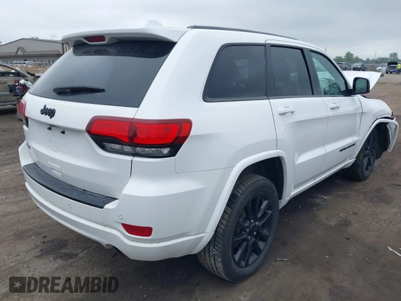 2018 Jeep Grand Cherokee Altitude with VIN 1C4RJFAG1JC202820, listed as a IAAI auction lot 42257958 with 86,117 mi miles and . Bid and sale history available at DreamBid. Image 4.