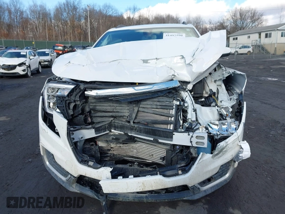 2024 GMC Terrain SLE with VIN 3GKALTEG2RL380353, listed as a IAAI auction lot 41497590 with 7,200 mi miles and . Bid and sale history available at DreamBid. Image 12.