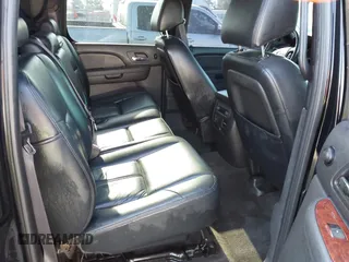 2011 Chevrolet Avalanche LS with VIN 3GNMCEE05BG291728, listed as a IAAI auction lot 42567854 with 190,621 mi miles and . Bid and sale history available at DreamBid. Image 8.