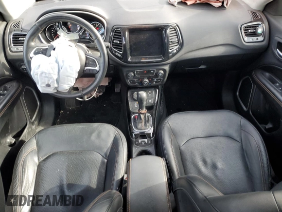 2018 Jeep Compass Limited with VIN 3C4NJDCB3JT180277, listed as a Copart auction lot 43938645 with 83,736 mi miles and Salvage Title. Bid and sale history available at carsss.com. Image 8.
