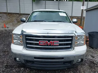 2012 GMC Sierra 1500 SLE z VIN 3GTP2VE71CG229654, wystawiony jako IAAI lot #42461209 z przebiegiem 180 378 mil mil oraz . Historia ofert i sprzedaży dostępna na DreamBid. Obrazek 12.