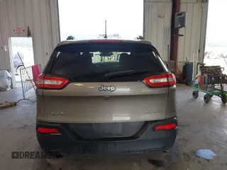 2017 Jeep Cherokee Sport with VIN 1C4PJMAB2HW537884, listed as a IAAI auction lot 42415829 with 89,451 mi miles and . Bid and sale history available at DreamBid. Image 16.