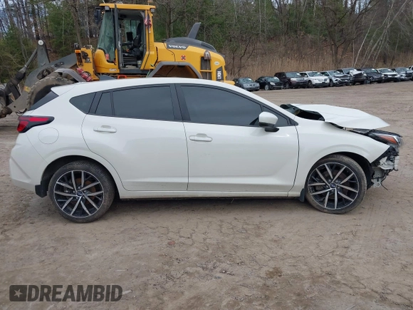 2024 Subaru Impreza Special Sports z VIN JF1GUAFC5R8285485, wystawiony jako IAAI lot #42017333 z przebiegiem Nie podano mil oraz . Historia ofert i sprzedaży dostępna na DreamBid. Obrazek 13.
