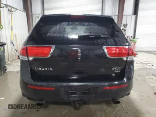 2014 Lincoln MKX with VIN 2LMDJ8JK4EBL16245, listed as a Copart auction lot 82864264 with 180,187 mi miles and Salvage Title. Bid and sale history available at carsss.com. Image 6.