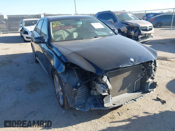 2014 Mercedes-Benz E-Class E 350 Sport with VIN WDDHF5KB0EA789299, listed as a IAAI auction lot 41763844 with 105,253 mi miles. Bid and sale history available at carsss.com. Image 1.