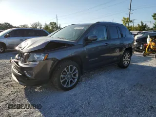 2017 Jeep Compass Latitude z VIN 1C4NJDEB2HD177142, wystawiony jako Copart lot #63696955 z przebiegiem 105 209 mil mil oraz Szkoda całkowita • Salvage title. Historia ofert i sprzedaży dostępna na DreamBid. Obrazek 1.
